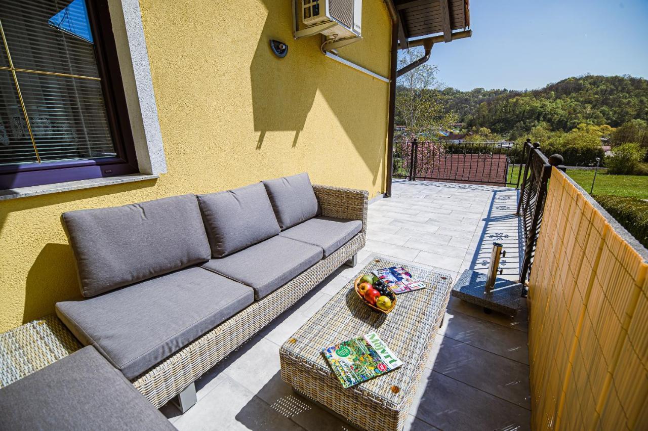 Apartments Vila Lena At Aqualuna Podcetrtek Bagian luar foto