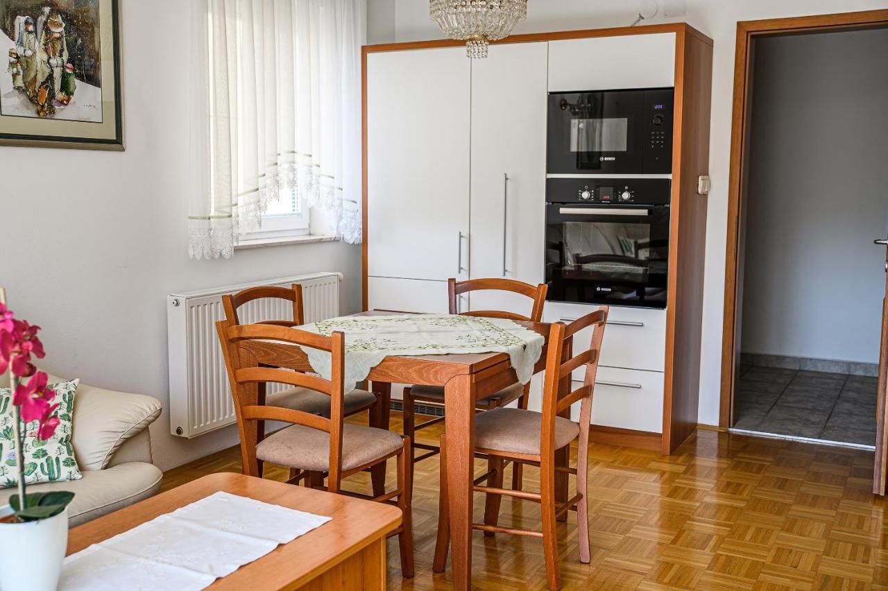 Apartments Vila Lena At Aqualuna Podcetrtek Bagian luar foto